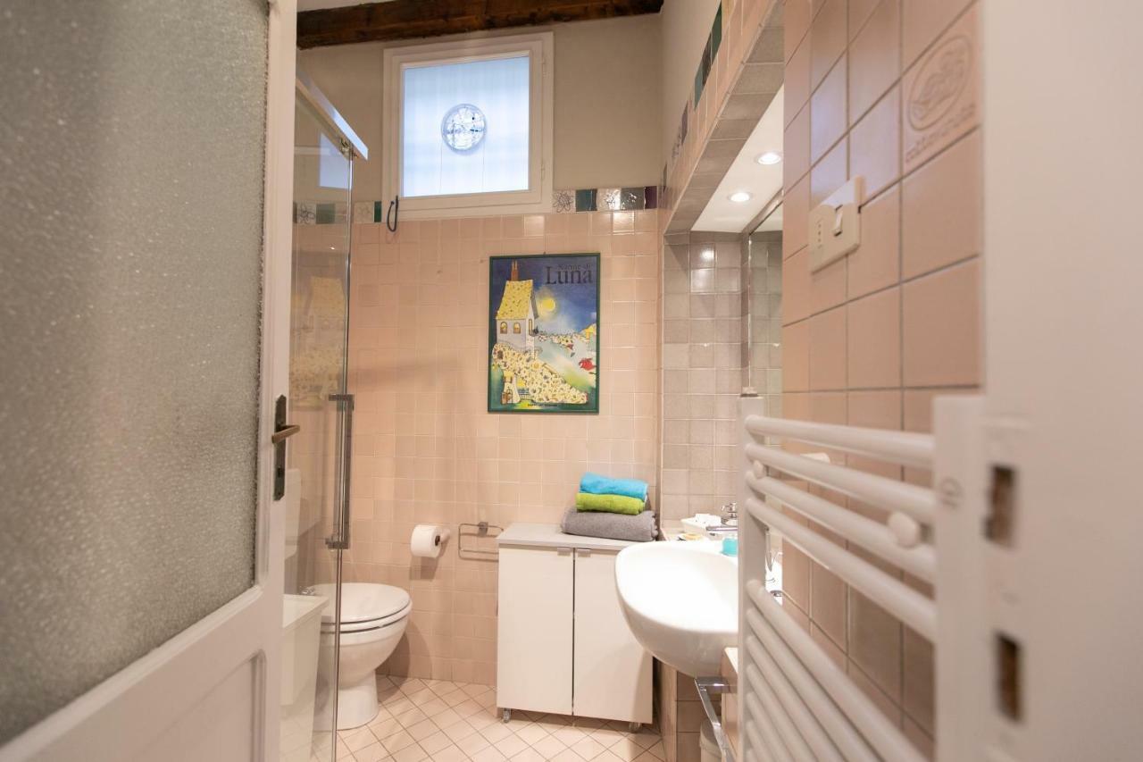 Il Balcone Dell'Angiol D 'Or Apartment Parma Ngoại thất bức ảnh